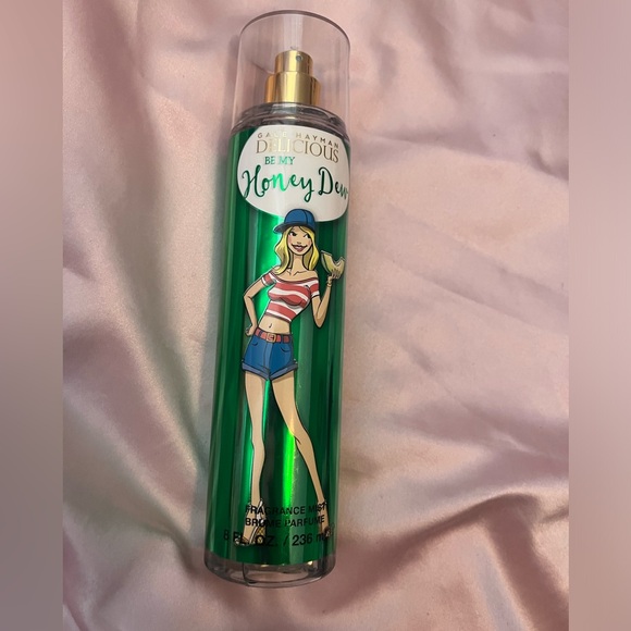 Delicious by Gale Hayman Fragrance duo- Be My Honeydew and Very Very Strawberry - Picture 3 of 6